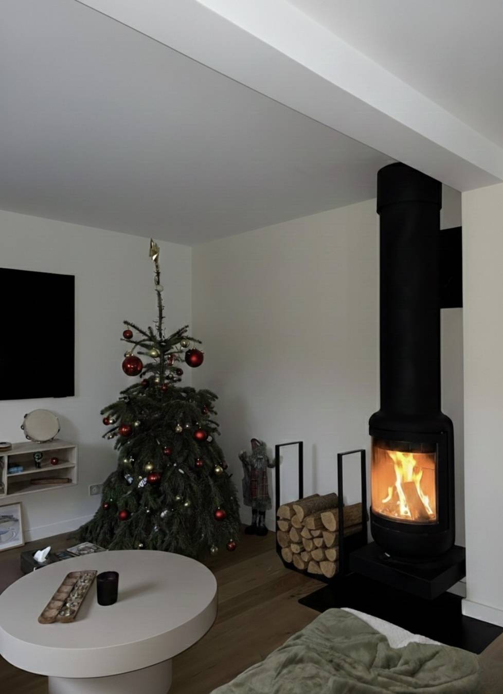 Poêle à bois suspendu Vesta Frontal Rocal