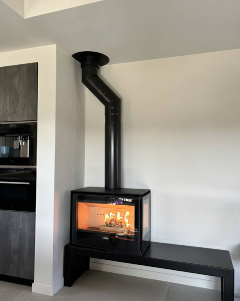 Pose d'un poêle à bois Rocal à Sainte-Consorce